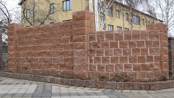 забор из колотых блоков ТМ Золотой Мандарин