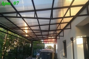 Навес из поликарбоната