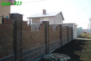 Каменные заборы