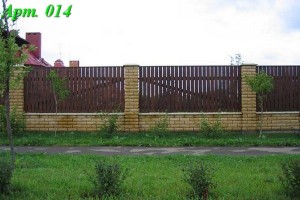 Забор из дерева