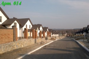 Забор из кирпича